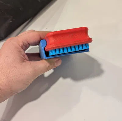 Nắp đậy click-fit cho Swix Finish Brush (Swix Finish Brush Cover)