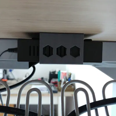 Giá treo dưới gầm bàn cho switch Netgear GS305