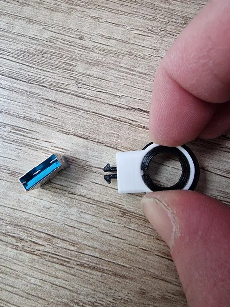 Khóa Chặn Cổng USB (USB Security Insert Lock) - Image 4