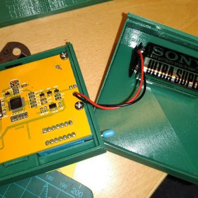 Vỏ máy đo ESR LCR-T4 (thiết kế lại lần nữa)