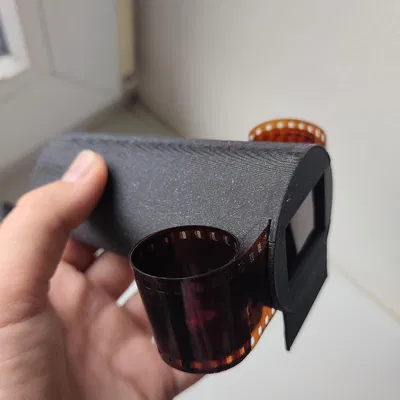 Máy quét phim 35mm