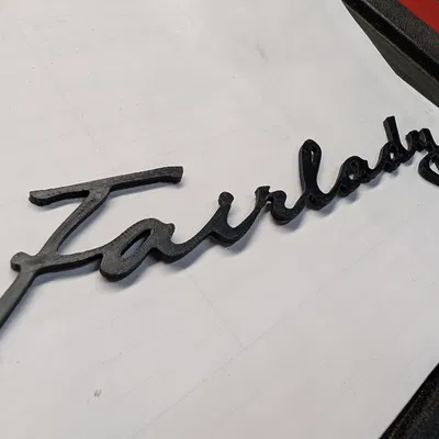 Emblem Fairlady chữ viết tay cho Datsun Roadster