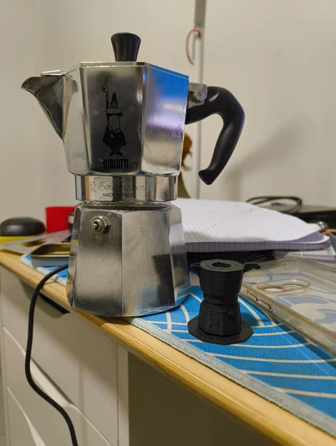 Kệ đỡ rổ moka pot - Image 1