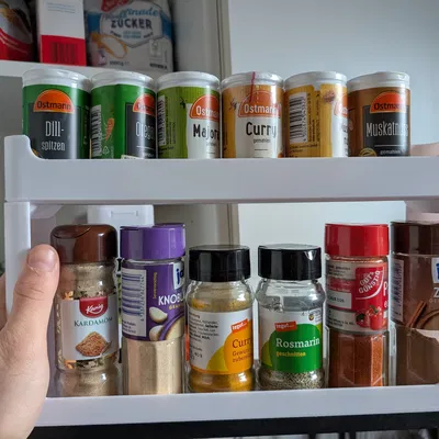 Kệ gia vị xoay (rotatable Spice rack)