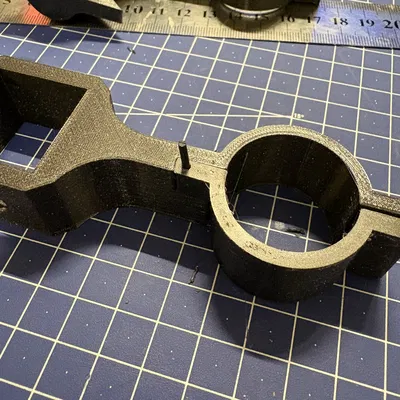 Bar Lab – Giá đỡ phễu chia chất lỏng cho góc bar