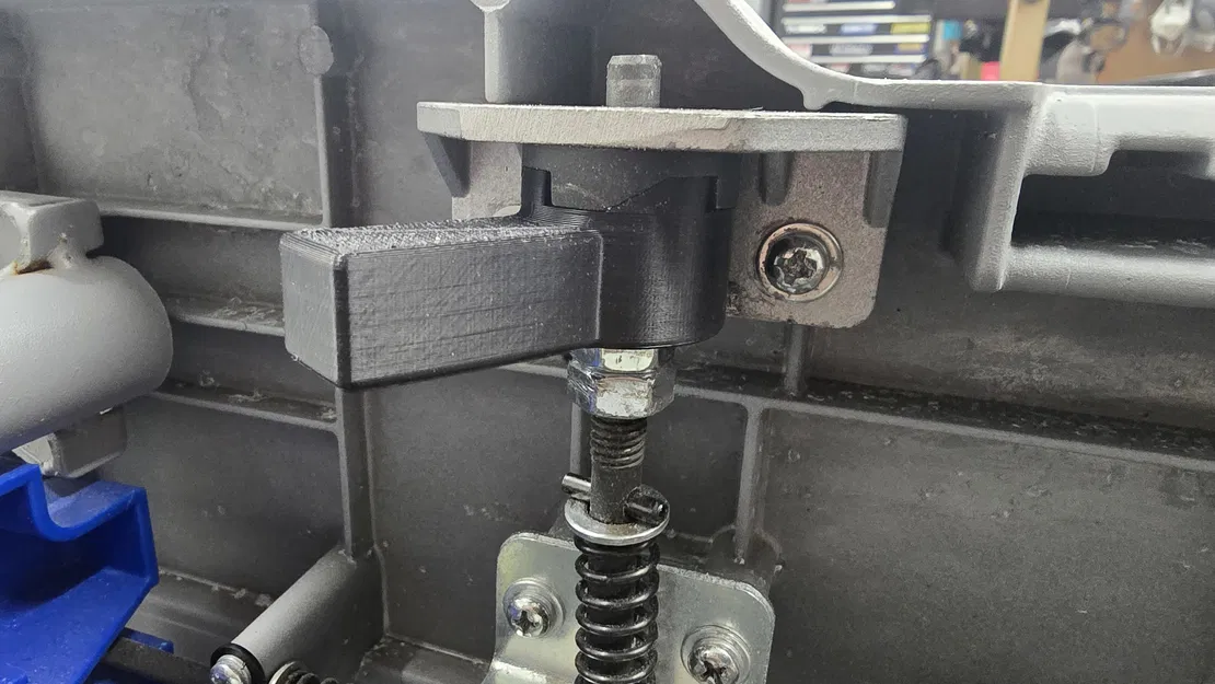 Cơ cấu khóa fence cho Kobalt Table Saw (Kobalt Table Saw Fence Lock Mechanism) - Image 1