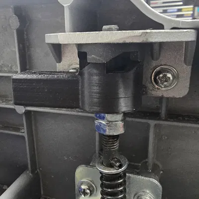 Cơ cấu khóa fence cho Kobalt Table Saw (Kobalt Table Saw Fence Lock Mechanism)