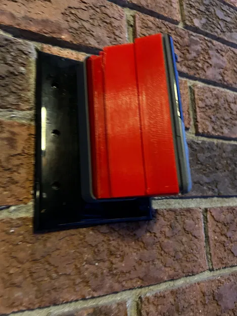 Ngàm gắn nghiêng camera cửa trước – lắp khe (slot-fit) lệch tường - Image 2