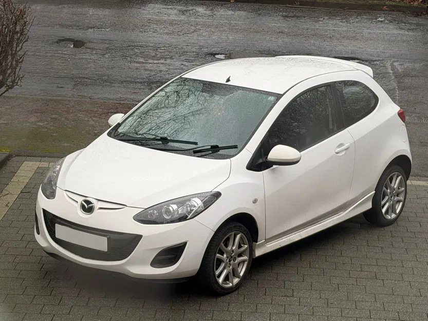 Chặn anten Mazda2 DE (Mazda2 DE Antenna Stop) - Image 2