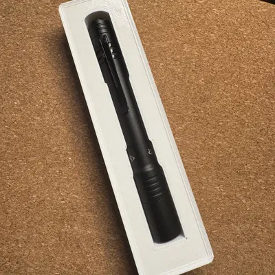 Gridfinity - đế giữ đèn UV “police security uv light 395nm”