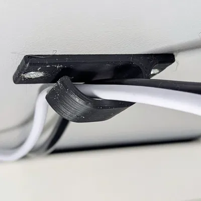 Kẹp Cáp Tối Giản Gắn Dưới Bàn