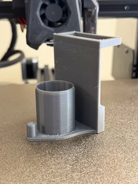 Giá đỡ dụng cụ dự phòng cho máy hút Bissell Spot Cleaner - Image 1