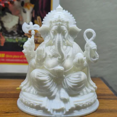Dakshinabhimukhi Ganesha – Thần Ganesha vòi cong sang phải