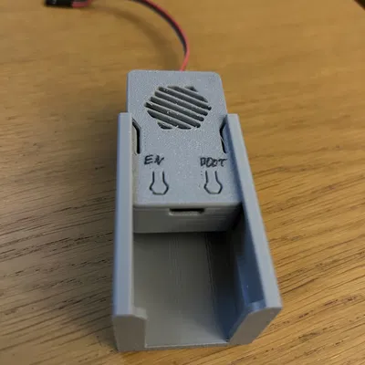 Giá đỡ cho hộp ESP32-WROOM-32 (USB-C) có nắp từ PLAUK