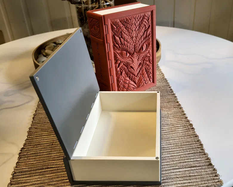 Secret Storage Book - Dragon Edition (Sách Cất Đồ Bí Mật - Rồng) - Image 2