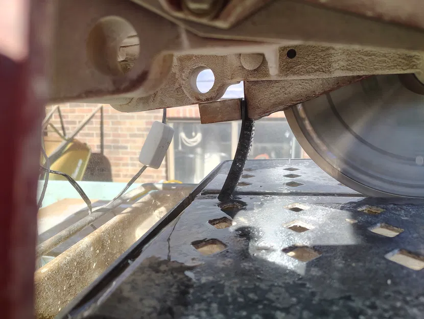 MK Tile Saw 160310 Splash Guard - Image 2