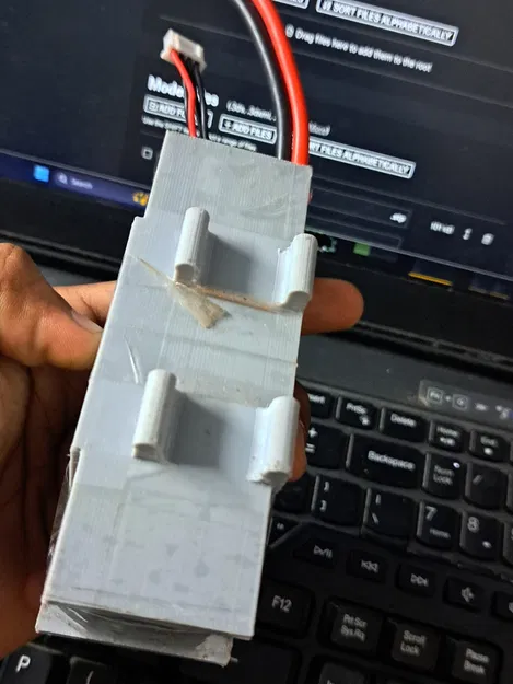 Ngàm gắn pin snap fit (Snap fit Battery mount) - Image 3