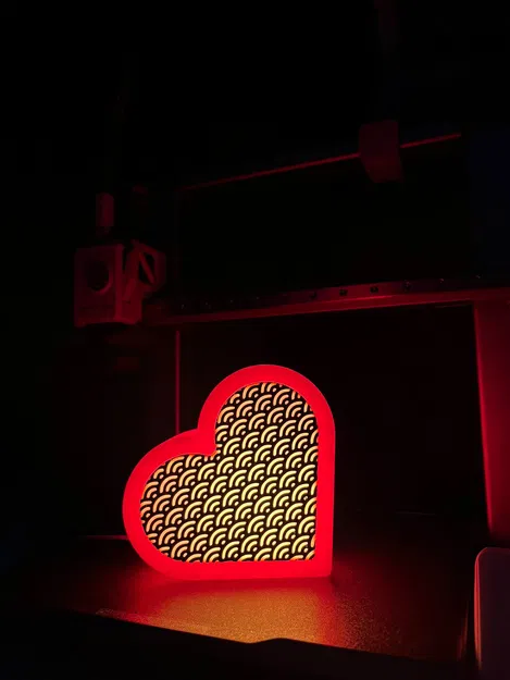 Heart Light – Đèn LED hình trái tim tối giản - Image 1