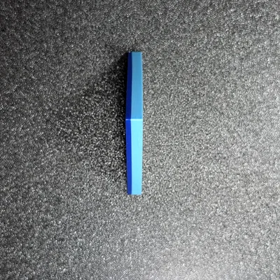 Tam giác 1.5 inch x 1/4 inch