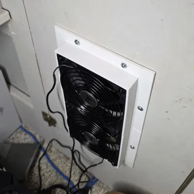 Bộ gắn cửa 2 quạt 120mm cho tủ server (thiết kế tách đôi)