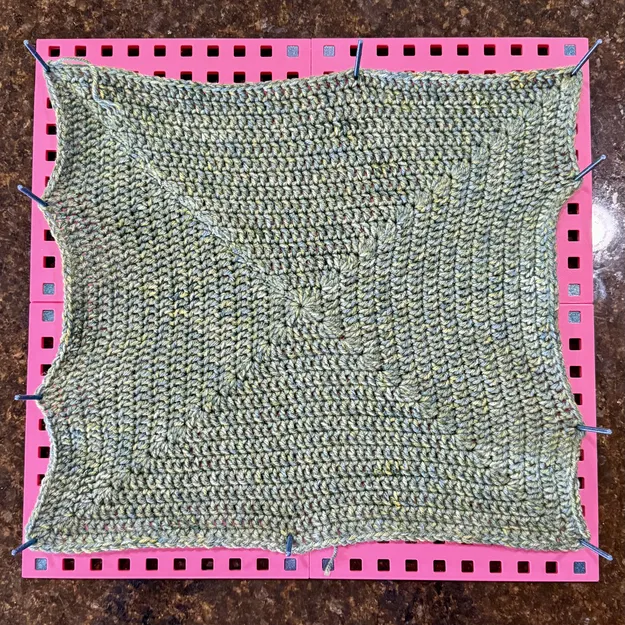 Bảng căng len crochet modular – remix của remix của remix - Image 1