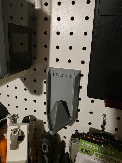 Giá treo Painter Pyramids cho pegboard - Image 2