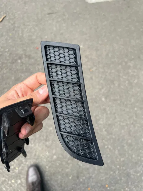 Nắp che Running Light Suzuki Grand Vitara (đời 2014–2018) - Image 2