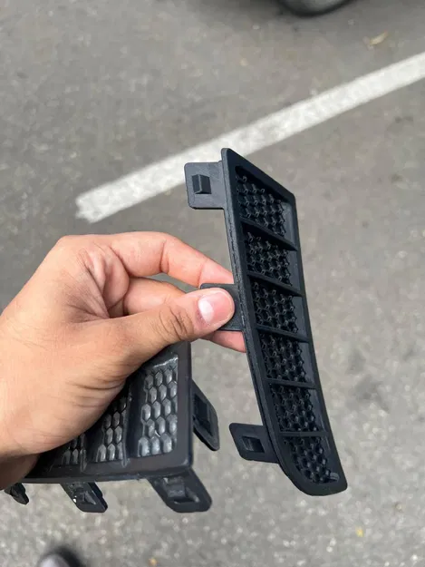 Nắp che Running Light Suzuki Grand Vitara (đời 2014–2018) - Image 3