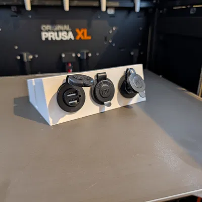 Vỏ gắn ổ nguồn và cổng sạc USB