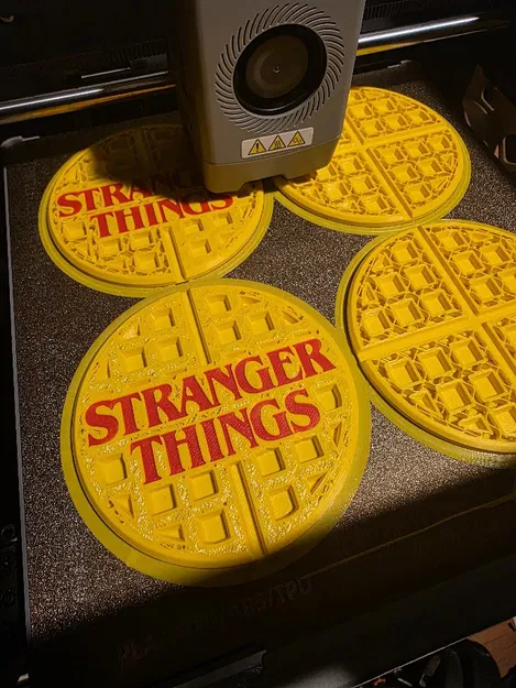 Đế lót ly bánh waffle Eggo Stranger Things - Image 1