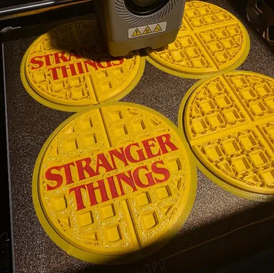 Đế lót ly bánh waffle Eggo Stranger Things