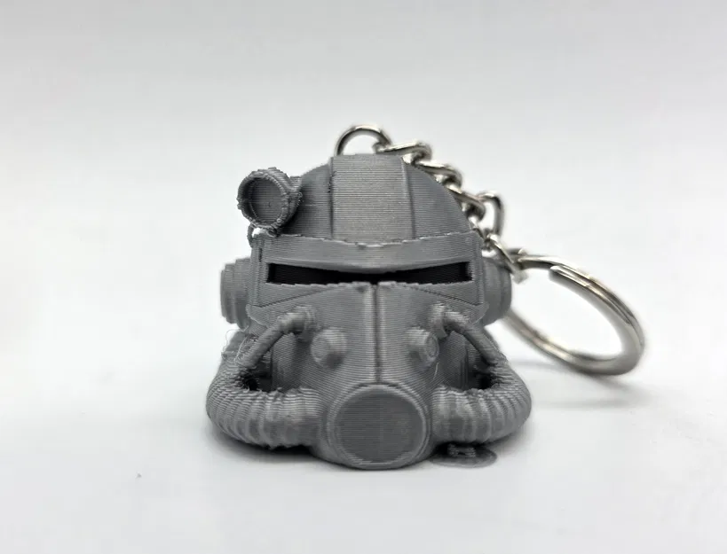 Móc khóa mũ giáp Brotherhood of Steel – Fallout - Image 4