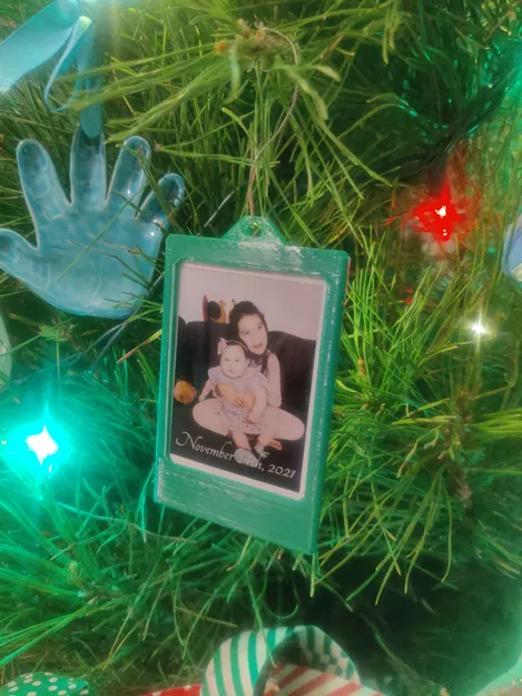 Khung ảnh Instax Mini treo cây thông Noel - Image 1