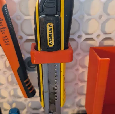 Giá treo dao rọc giấy Stanley FatMax cho Multiboard