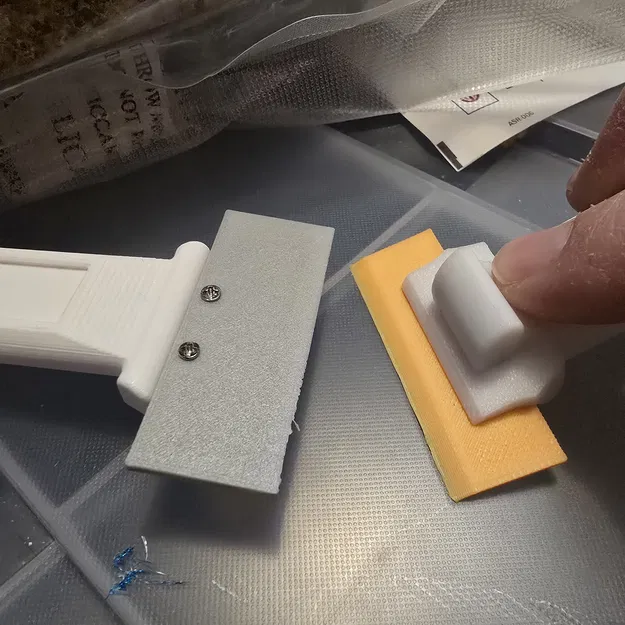 Holder ốc cho Bambu scraper dùng vít tự ren M2 - Image 2