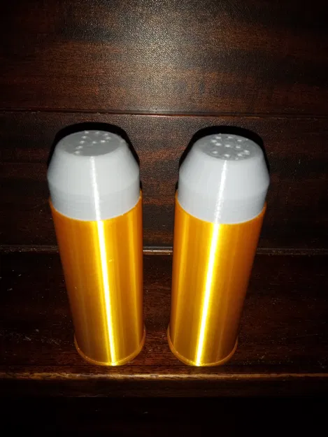 Bình rắc muối tiêu 2 Bore – Nắp vặn (Threaded) - Image 1