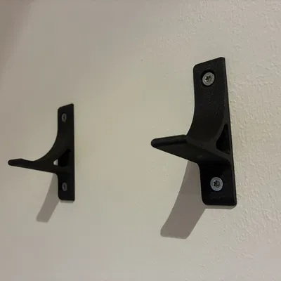 Giá treo tường RC Car cho bánh 66 mm / 2.6 inch (Arrma Mojave Grom, ...)