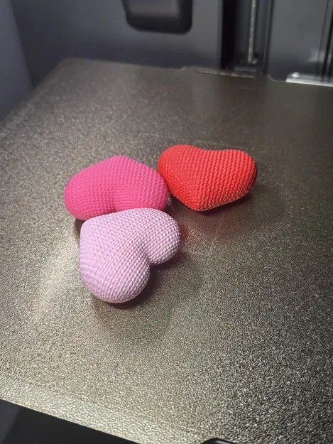 Trái Tim Đan Len: Dễ Thương, Mũm Mĩm và Căng Phồng - Image 2