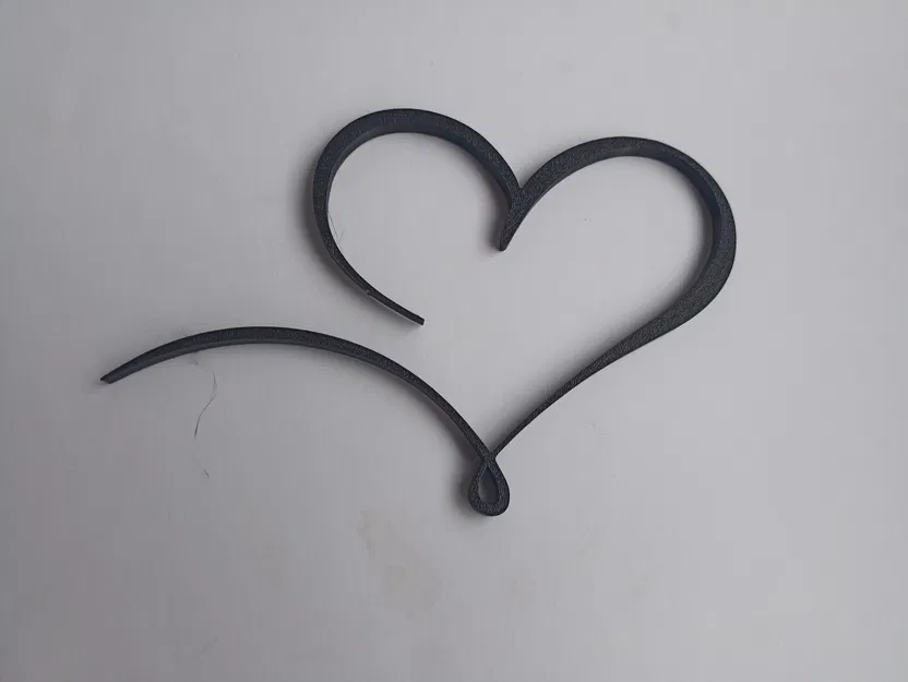 Trang trí nhà hình trái tim “Love” - Image 2