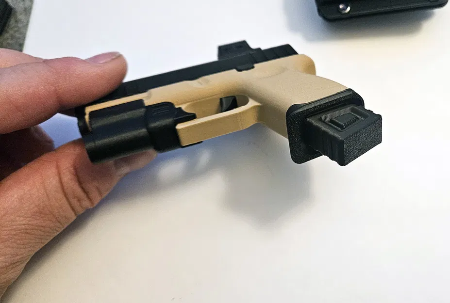 Magwell cho Glock Fidget Keychain – Đồ chơi mini trượt 3D print - Image 3