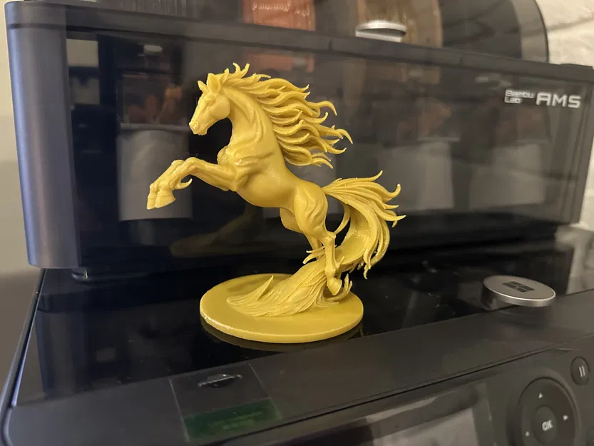 Fire Horse — Tượng 3D Trang Trí - Image 1