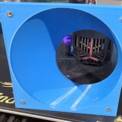 Nhiều loại adapter quạt (Various fan adapters)