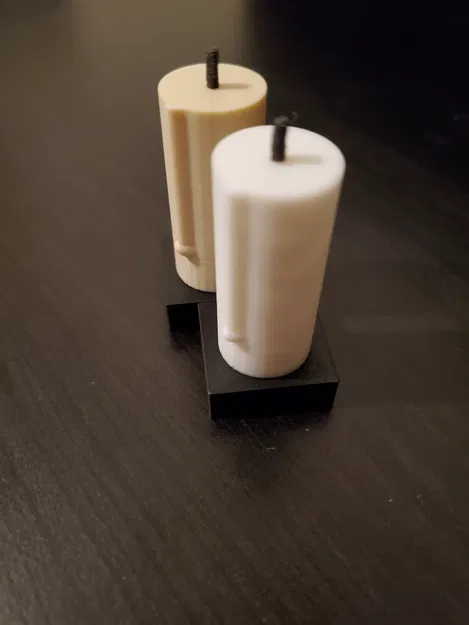 The Simple Candle - Image 1