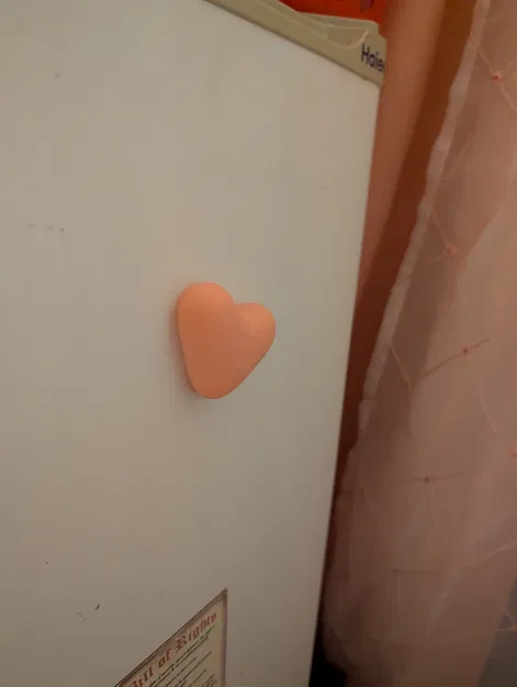 Nam châm trái tim (Heart Magnet) cho tủ lạnh - Image 1