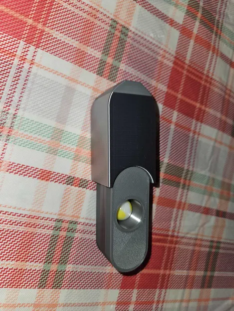 Trò Ảo Thuật Quả Bóng Biến Mất (Disappearing Ball Magic Trick) - Image 1