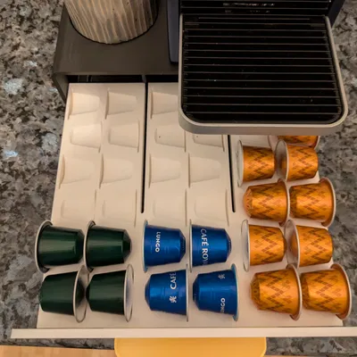 Ngăn kéo capsule Nespresso gọn gàng (Compact Nespresso capsule drawer)
