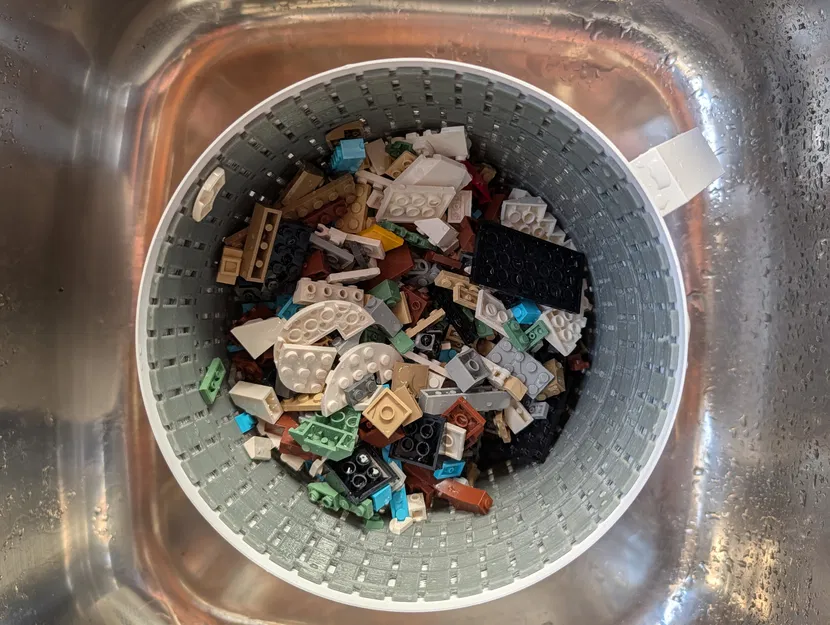 Giỏ rửa gạch Lego có lót TPU (Lego brick washer) - Image 4