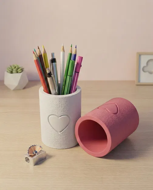 Ống Đựng Bút Hình Trái Tim / Organizer Đựng Đồ Trang Điểm - Image 1