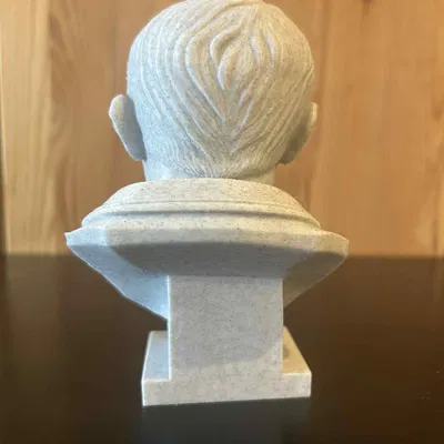 Terrence Steve McQueen - Tượng bán thân