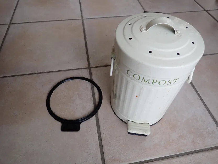 Đế chống rò rỉ & chống trượt cho thùng rác ủ compost - Image 2